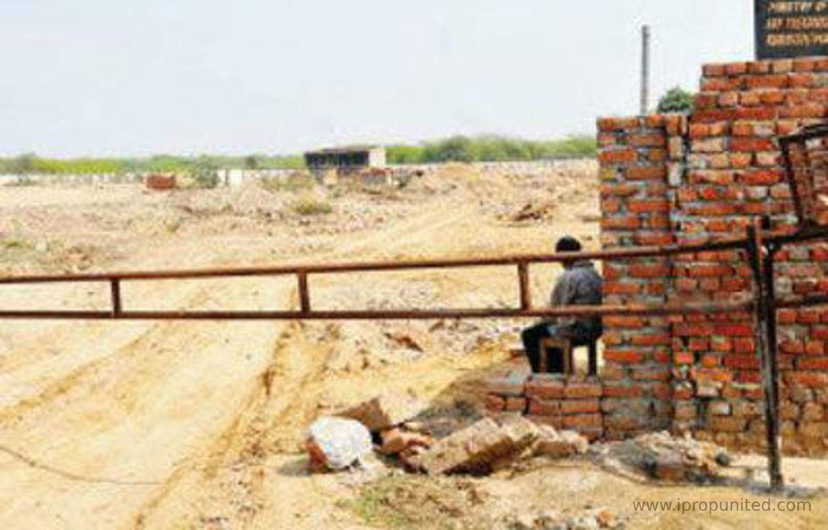 Owners will now get a year to complete the construction of vacant plots in Noida