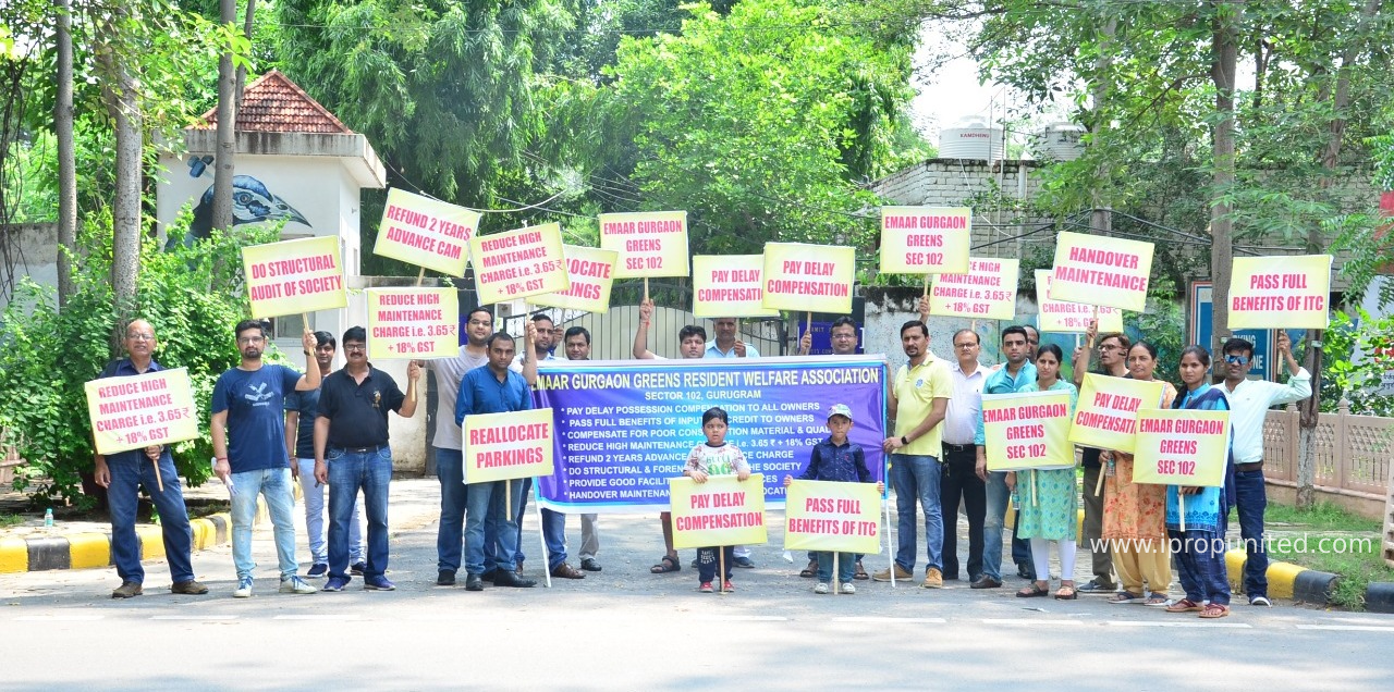 Residents protesting against the developer in Gurgaon